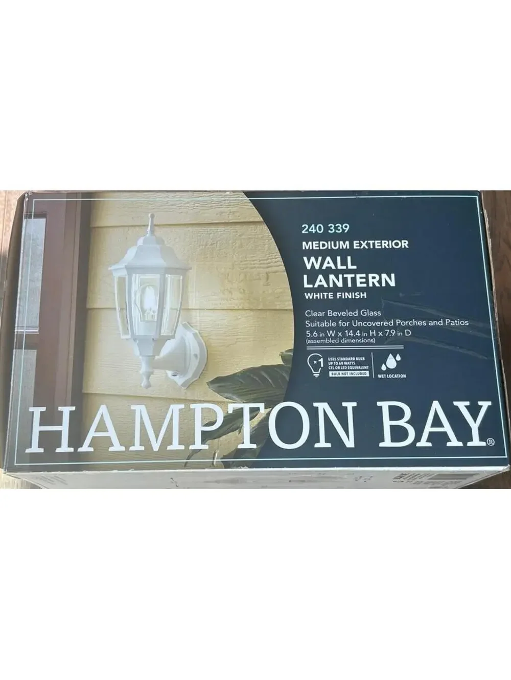 HAMPTON BAY 14.37” White Dusk to Dawn Exterior Wall Lantern Sconce New Open Box